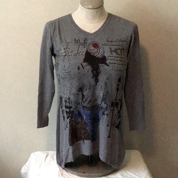 Orange Fashion Village woman’s light weight sweater. Size large - Picture 1 of 5